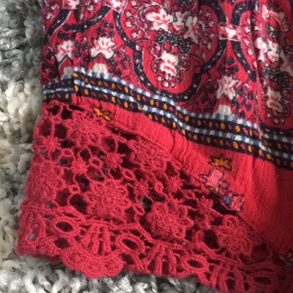 Flowy concert shorts! - Picture 3 of 4